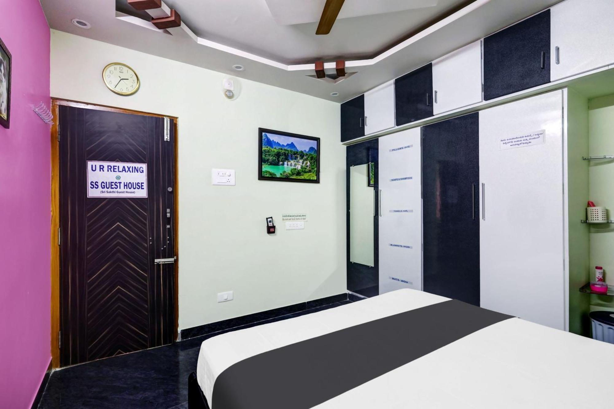 Sri Sakthi Home Stay - Beyond The Expectations- 10 To 15 Minutes Drive From Railway Station And Bus Station Tirupati Exteriör bild
