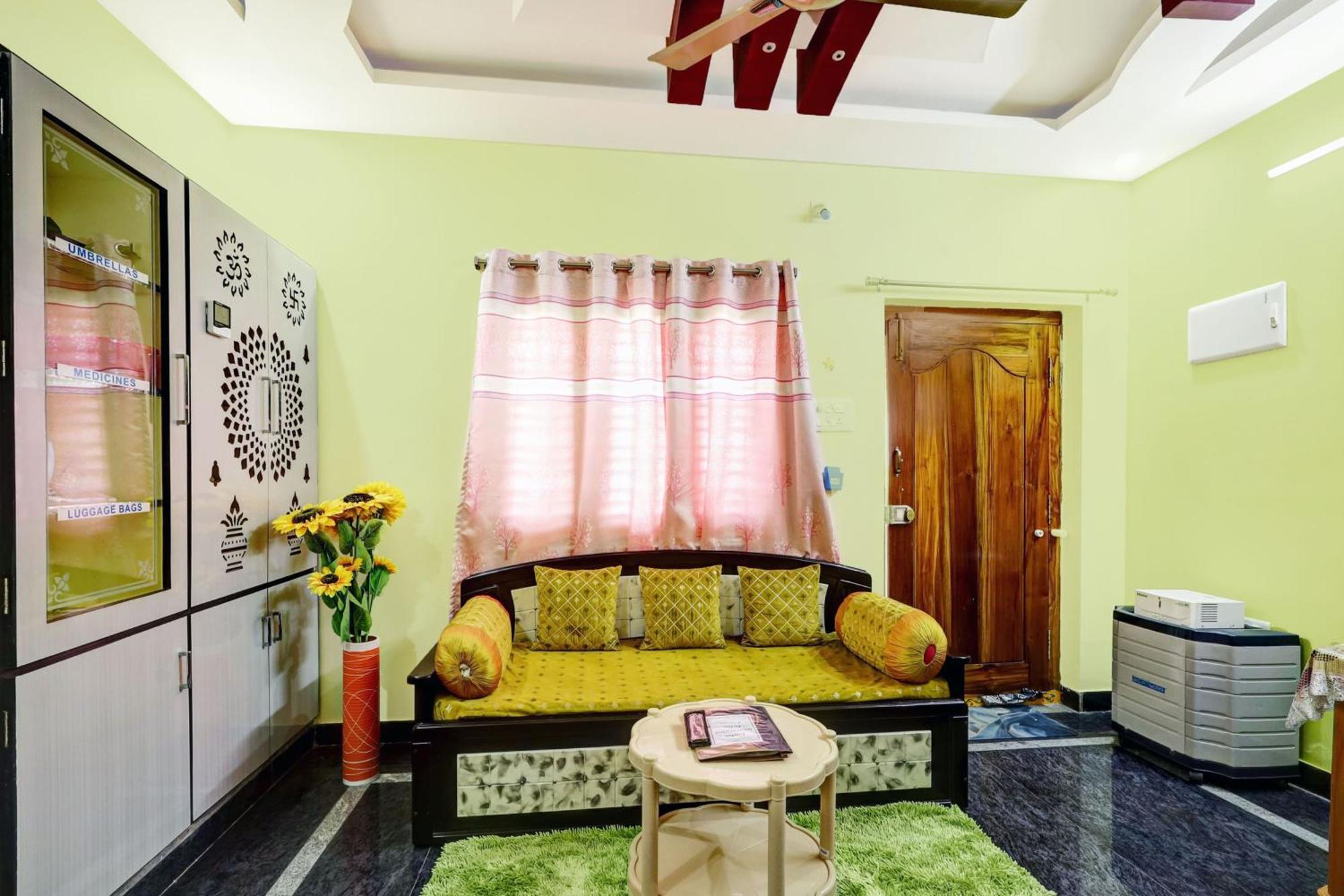 Sri Sakthi Home Stay - Beyond The Expectations- 10 To 15 Minutes Drive From Railway Station And Bus Station Tirupati Exteriör bild