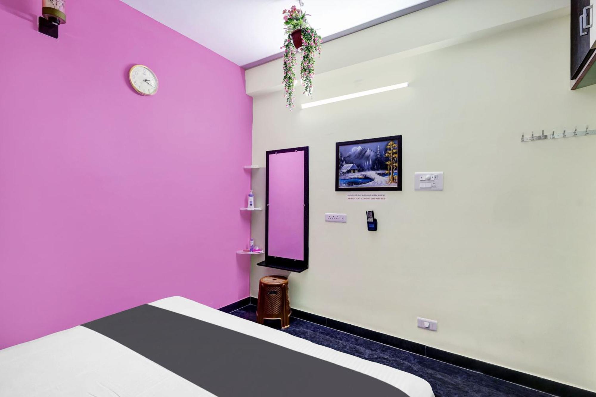 Sri Sakthi Home Stay - Beyond The Expectations- 10 To 15 Minutes Drive From Railway Station And Bus Station Tirupati Exteriör bild